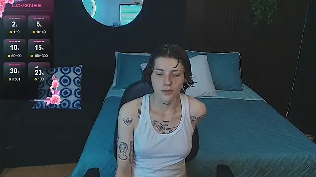 pretty cristal69 online show from 12/20/25, 01:02