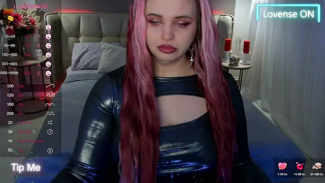 Miss Maya Mils online show from 03/12/25, 01:03