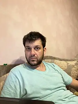 Snapshot of MaeltraJoy chatting on 01/06/25, 04:23 MaeltraJoy online show from 01/06/25, 04:23