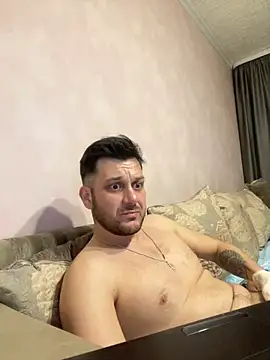 Snapshot of MaeltraJoy chatting on 01/23/25, 01:51 MaeltraJoy online show from 01/23/25, 01:51