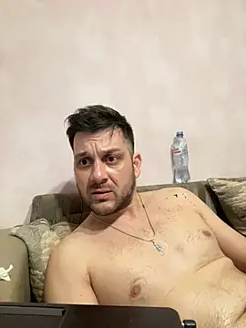 Snapshot of MaeltraJoy chatting on 01/23/25, 05:24 MaeltraJoy online show from 01/23/25, 05:24