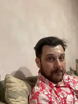 Snapshot of MaeltraJoy chatting on 03/18/25, 06:26 MaeltraJoy online show from 03/18/25, 06:26