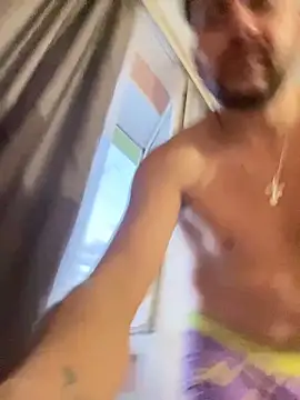 Snapshot of MaeltraJoy chatting on 09/19/25, 01:51 MaeltraJoy online show from 09/19/25, 01:51