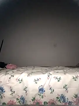 Snapshot of Sexygarl1024 chatting on 04/27/26, 10:52 Sexygarl1024 online show from 04/27/26, 10:52