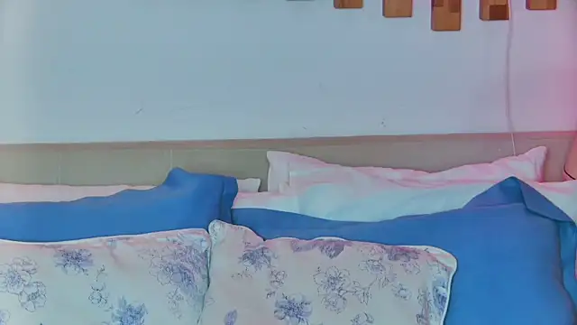 CeylanXO online show from 03/16/26, 05:44