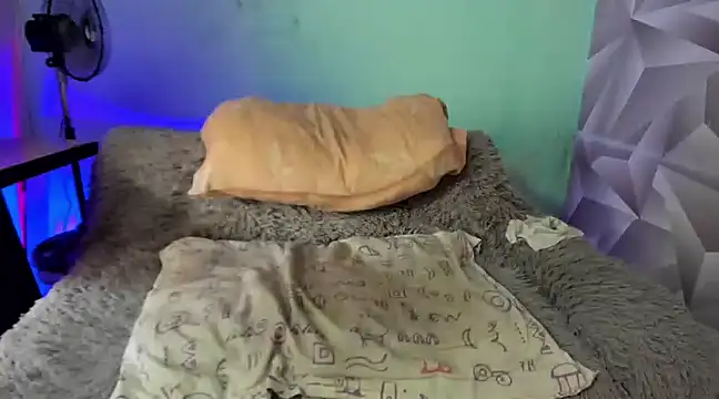 Snapshot of krityn_12 chatting on 02/28/25, 03:59 krityn 12 online show from 02/28/25, 03:59