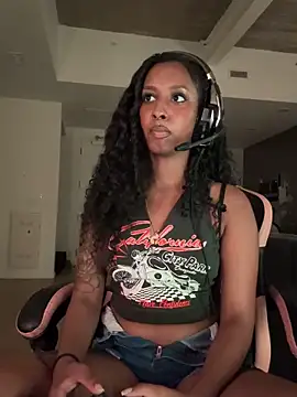 Your Paris online show from 03/26/26, 04:07