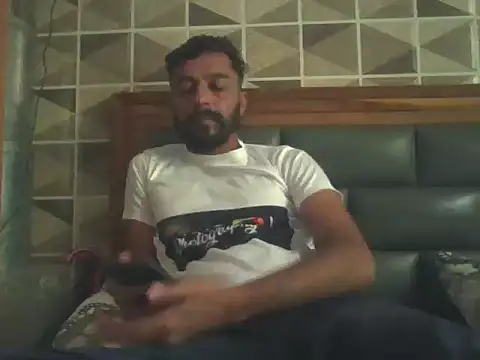 Snapshot of Forbidden_Live143 chatting on 09/09/25, 07:41 Forbidden Live143 online show from 09/09/25, 07:41