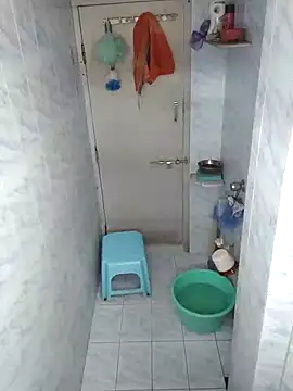 Snapshot of Forbidden_Live143 chatting on 10/05/25, 09:18 Forbidden Live143 online show from 10/05/25, 09:18