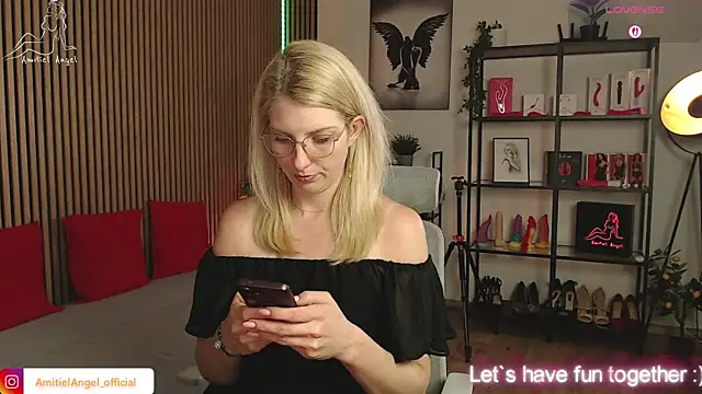 Amitiel Angel online show from 06/02/26, 07:05