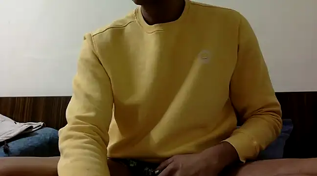 Snapshot of yadavindra85 chatting on 02/06/25, 03:37 yadavindra85 online show from 02/06/25, 03:37