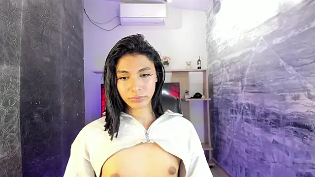 IsabelleFoxx  online show from 01/18/25, 08:41