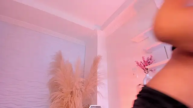 IsabelleFoxx  online show from 04/17/26, 10:57