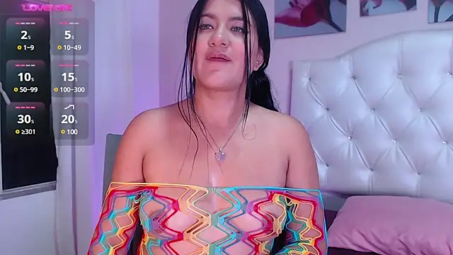 scarlet fostt  online show from 02/10/25, 12:08