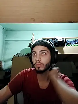 Snapshot of kleineid77 chatting on 11/05/25, 06:19 kleineid77 online show from 11/05/25, 06:19