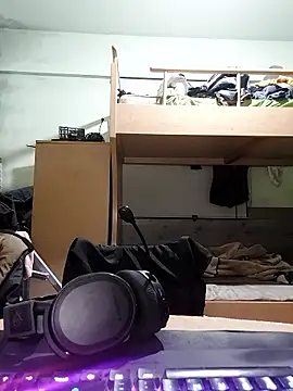 Snapshot of kleineid77 chatting on 01/08/26, 06:54 kleineid77 online show from 01/08/26, 06:54