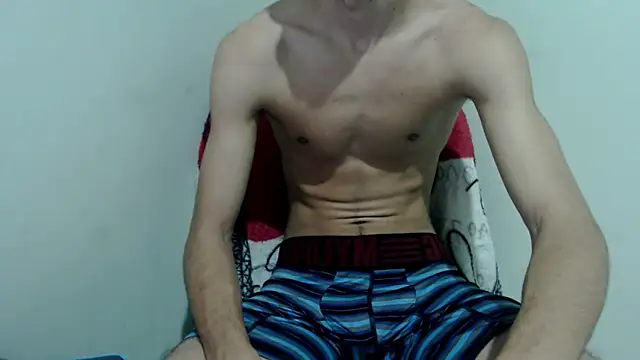 isaaclatino online show from 04/25/26, 05:21