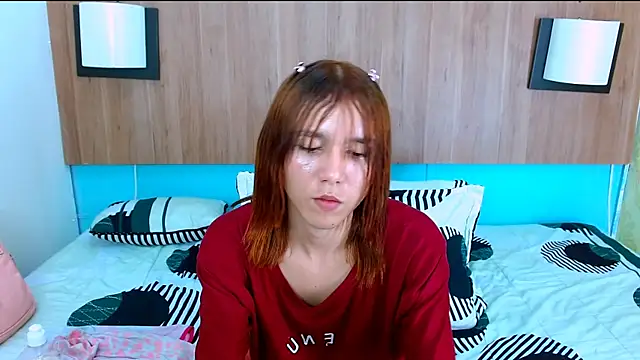 Snapshot of Rachel_Jonier chatting on 12/13/24, 02:27 Rachel Jonier online show from 12/13/24, 02:27