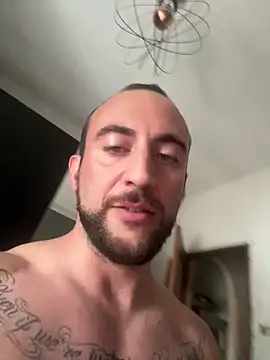 LeleMrBoa93-FF online show from 10/19/25, 02:29