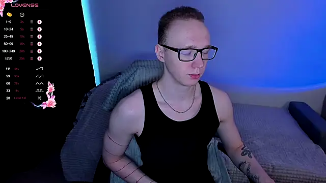 Alex silents online show from 10/31/25, 06:25