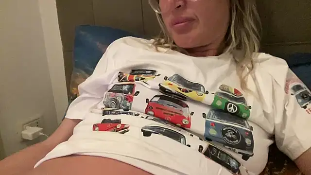 casalinga88 online show from 04/15/26, 07:58