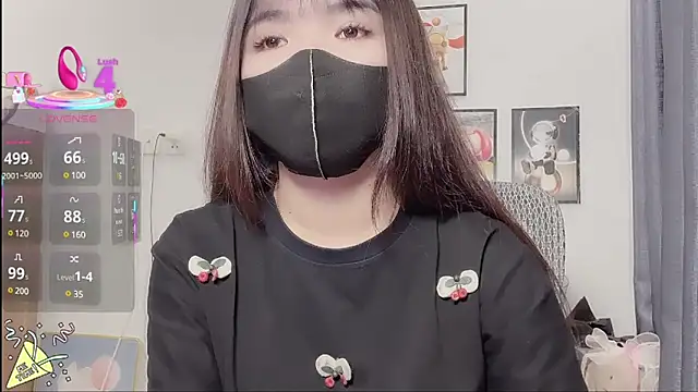 Snapshot of Berrysweet_68 chatting on 03/18/25, 06:46 Berrysweet 68 online show from 03/18/25, 06:46