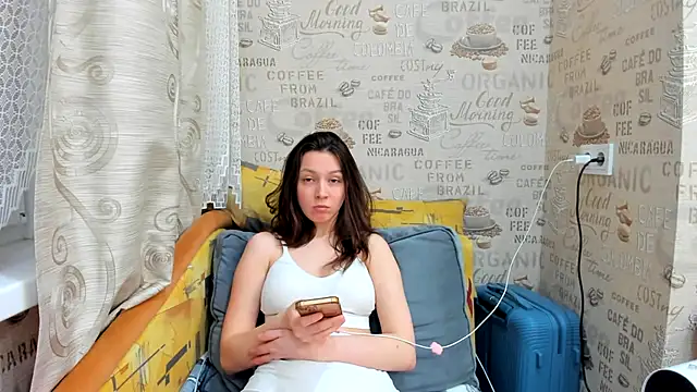 Adela Vetta online show from 02/24/25, 04:47