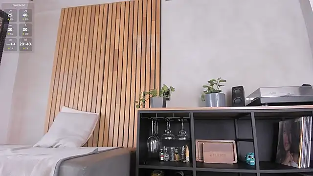 honeyhot69   online show from 06/22/26, 10:23