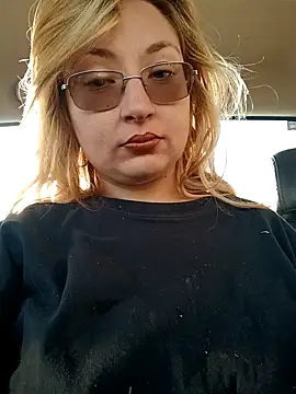 Snapshot of xWhoreAbleX_Pika chatting on 03/06/25, 10:36 xWhoreAbleX Pika online show from 03/06/25, 10:36