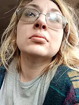 Snapshot of xWhoreAbleX_Pika chatting on 03/10/25, 05:18 xWhoreAbleX Pika online show from 03/10/25, 05:18