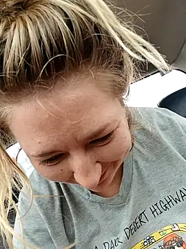 Snapshot of xWhoreAbleX_Pika chatting on 03/16/25, 03:36 xWhoreAbleX Pika online show from 03/16/25, 03:36