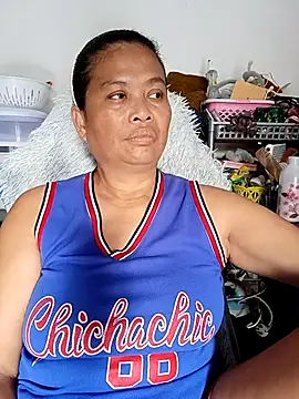 Snapshot of Fon_Bigboobs chatting on 10/11/25, 04:55 Fon Bigboobs online show from 10/11/25, 04:55