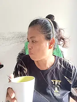 Snapshot of Fon_Bigboobs chatting on 12/05/25, 08:45 Fon Bigboobs online show from 12/05/25, 08:45