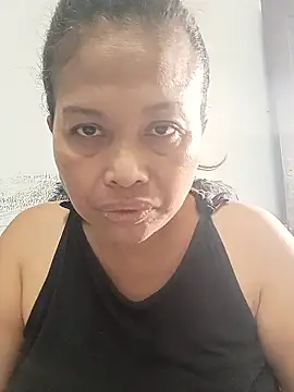 Snapshot of Fon_Bigboobs chatting on 01/18/26, 10:41 Fon Bigboobs online show from 01/18/26, 10:41