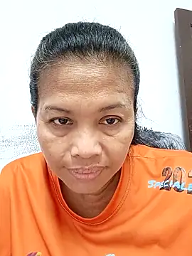 Snapshot of Fon_Bigboobs chatting on 01/19/26, 03:16 Fon Bigboobs online show from 01/19/26, 03:16