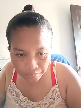 Snapshot of Fon_Bigboobs chatting on 02/06/26, 09:45 Fon Bigboobs online show from 02/06/26, 09:45