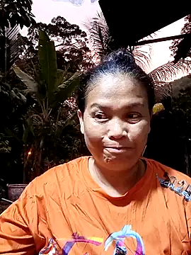 Snapshot of Fon_Bigboobs chatting on 03/06/26, 11:50 Fon Bigboobs online show from 03/06/26, 11:50