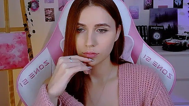 Snapshot of AliceCharmy chatting on 01/29/25, 01:38 AliceCharmy online show from 01/29/25, 01:38