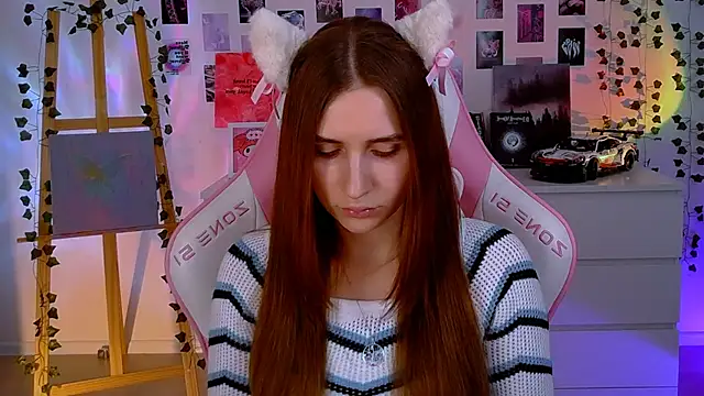 Snapshot of AliceCharmy chatting on 02/11/25, 11:54 AliceCharmy online show from 02/11/25, 11:54