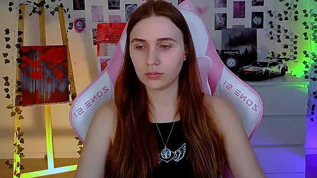 Snapshot of AliceCharmy chatting on 02/20/25, 02:46 AliceCharmy online show from 02/20/25, 02:46