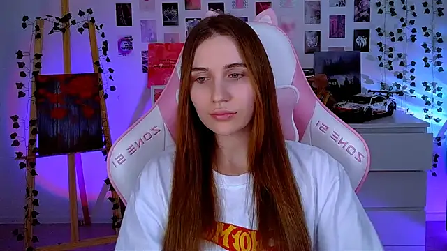 Snapshot of AliceCharmy chatting on 02/27/25, 08:53 AliceCharmy online show from 02/27/25, 08:53