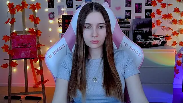 Snapshot of AliceCharmy chatting on 11/03/25, 06:14 AliceCharmy online show from 11/03/25, 06:14