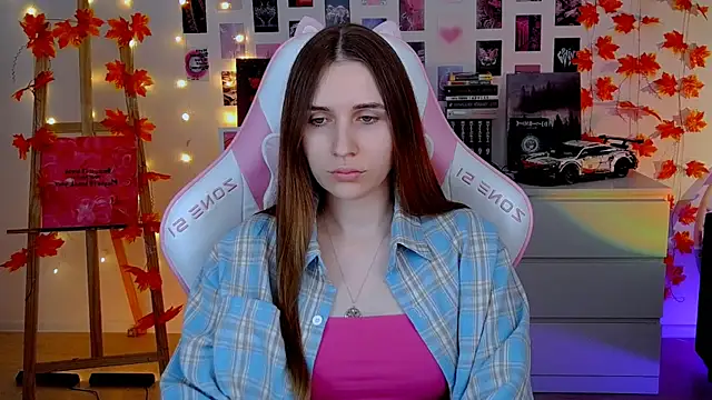 Snapshot of AliceCharmy chatting on 11/09/25, 07:50 AliceCharmy online show from 11/09/25, 07:50