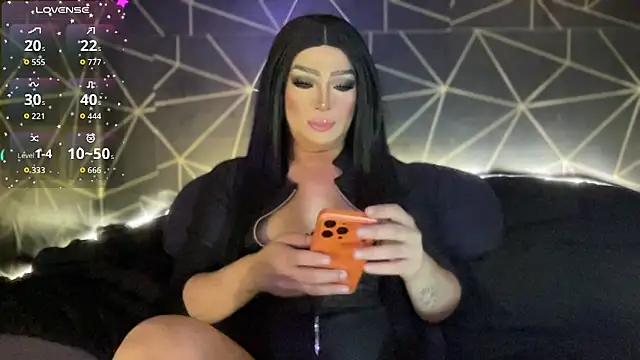 myfruitisswelling online show from 11/06/25, 04:46