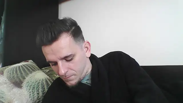 Huge cock22cm online show from 01/28/25, 08:47