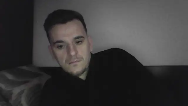 Huge cock22cm online show from 03/01/25, 05:20