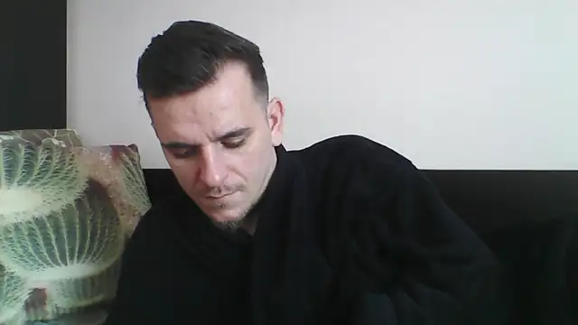 Huge cock22cm online show from 03/04/25, 10:24