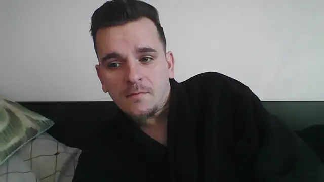 Huge cock22cm online show from 03/07/25, 06:35