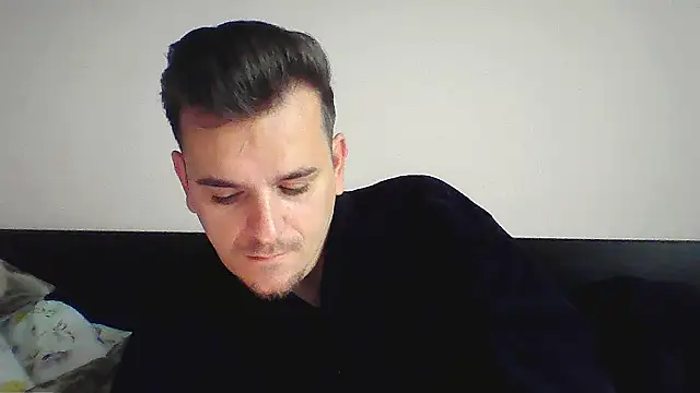 Huge cock22cm online show from 10/27/25, 06:06