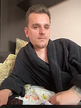 Huge cock22cm online show from 03/21/26, 12:32